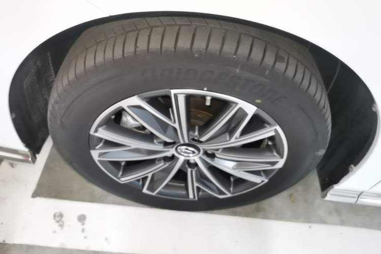 Used GAC Trumpchi M8 2024 Master Series 400T Prestige Edition Exterior 4