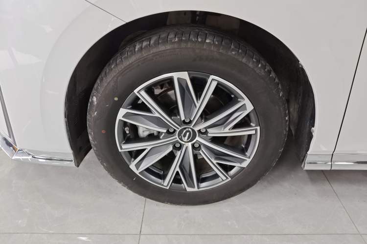 Used GAC Trumpchi M8 2024 Master Series 400T Prestige Edition Exterior 4