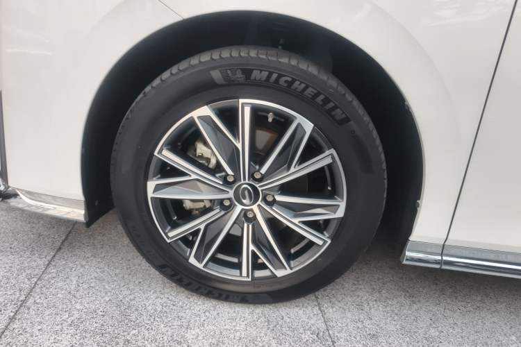 Used GAC Trumpchi M8 2024 Master Series 400T Ultimate Edition Exterior 4