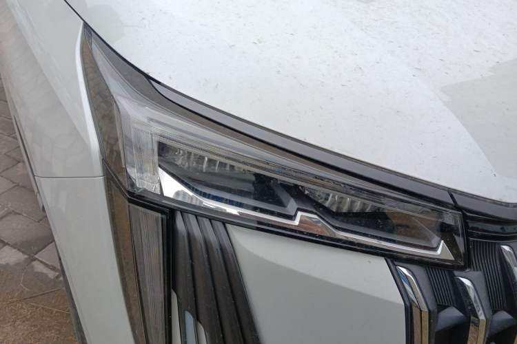 Used GAC Trumpchi M8 2024 Master Series 400T Prestige Edition Exterior 6