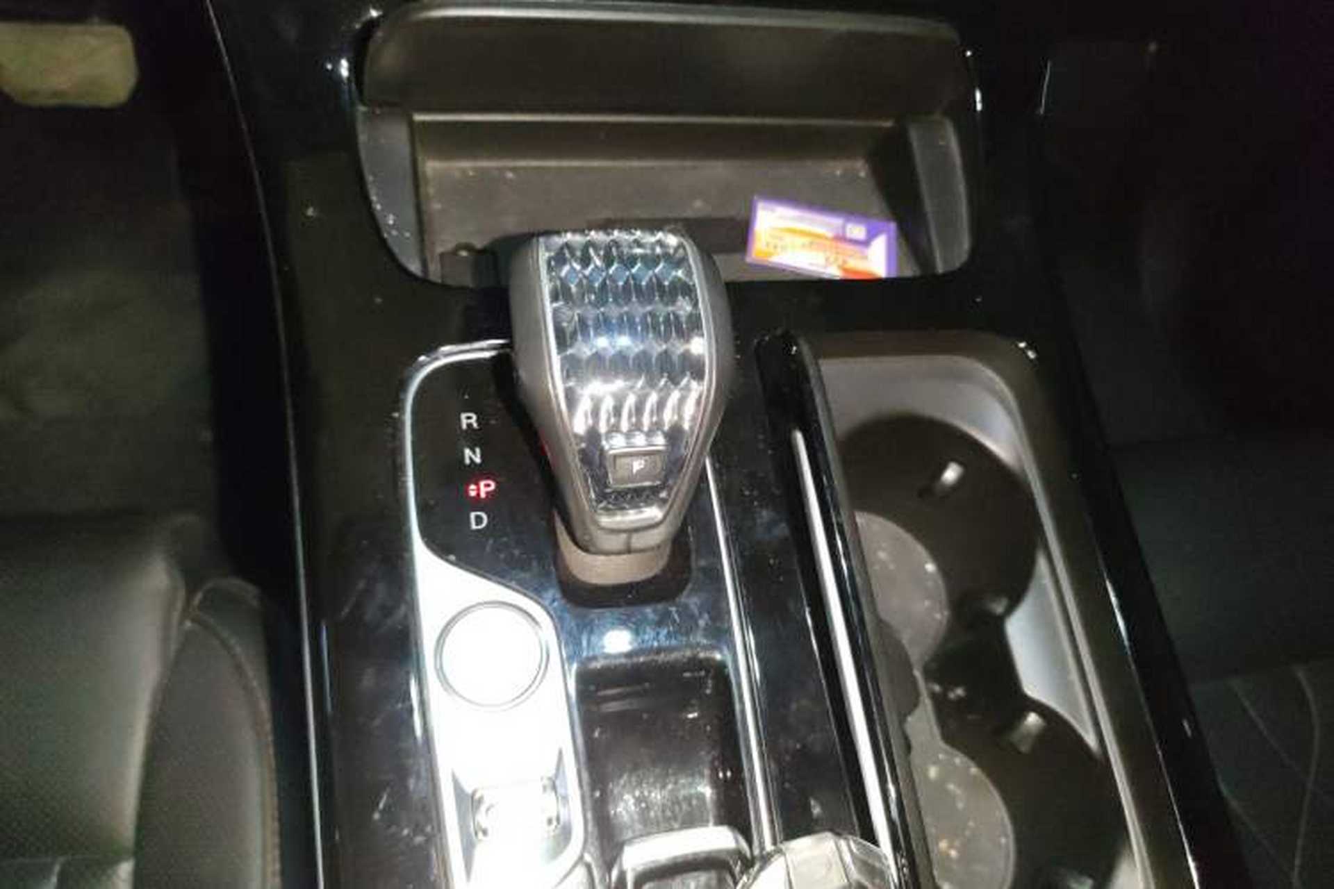 Used GAC Trumpchi M8 2024 Master Series 400T Ultimate Edition Gear Lever