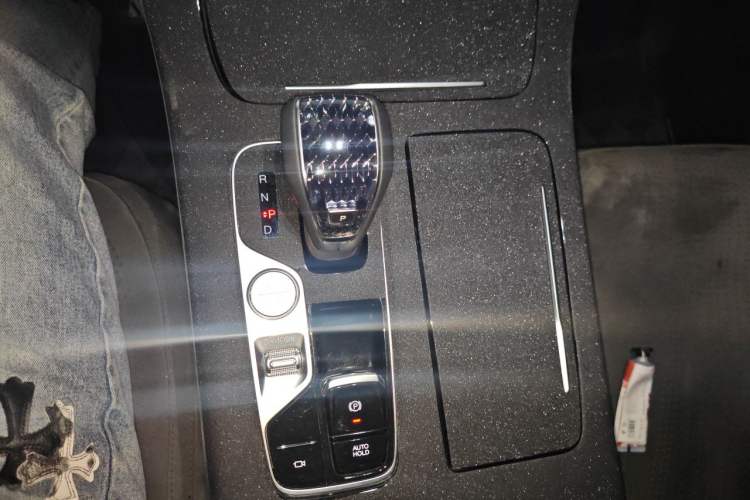 Used GAC Trumpchi M8 2024 Master Series 400T Prestige Edition Gear Lever