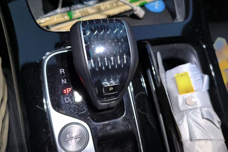 Used GAC Trumpchi M8 2024 Master Series 400T Prestige Edition Gear Lever