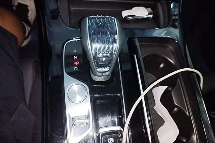 Used GAC Trumpchi M8 2024 Master Series 400T Ultimate Edition Gear Lever