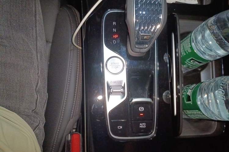 Used GAC Trumpchi M8 2024 Master Series 400T Ultimate Edition Gear Lever