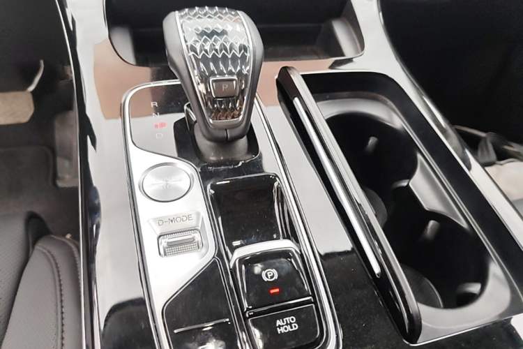 Used GAC Trumpchi M8 2024 Master Series Super Hybrid Edition Gear Lever