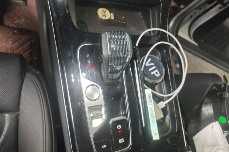 Used GAC Trumpchi M8 2024 Master Series 400T Ultimate Edition Gear Lever