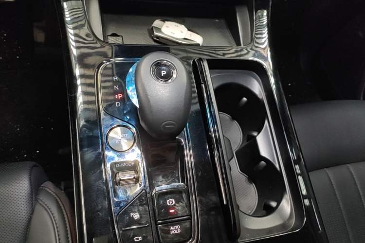 Used GAC Trumpchi M8 2024 Zongshi Series 400T Pioneer Edition Gear Lever