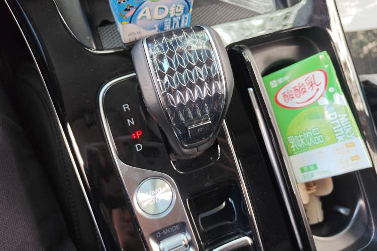 Used GAC Trumpchi M8 2024 Master Series 400T Ultimate Edition Gear Lever