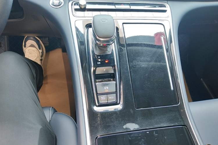 Used GAC Trumpchi M8 2024 Lingxiu Series 390T Luxury Edition Gear Lever