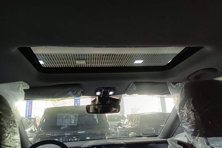 Used GAC Trumpchi M8 2024 Master Series 400T Ultimate Edition Headliner