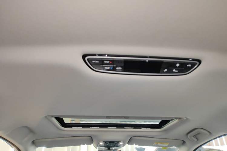 Used GAC Trumpchi M8 2024 Lingxiu Series 390T Luxury Edition Headliner