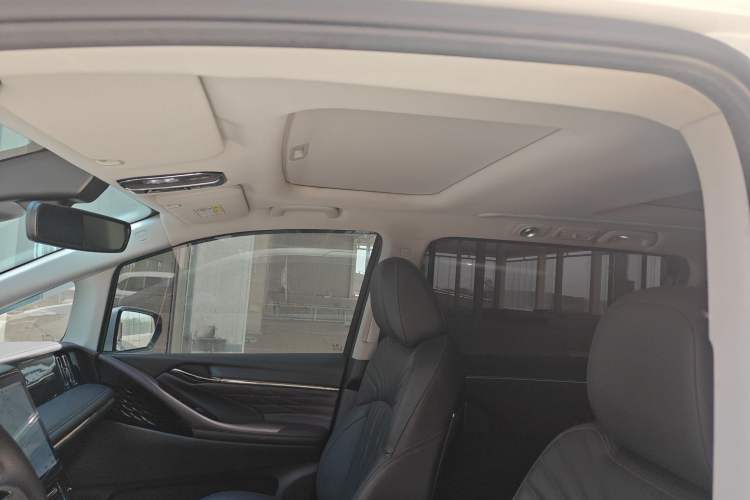 Used GAC Trumpchi M8 2024 Master Series 400T Ultimate Edition Headliner