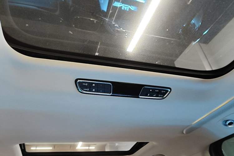 Used GAC Trumpchi M8 2024 Master Series 400T Ultimate Edition Headliner