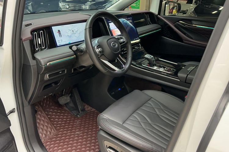 Used GAC Trumpchi M8 2024 Master Series 400T Ultimate Edition Interior 1