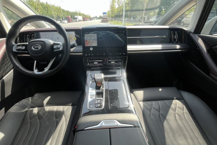 Used GAC Trumpchi M8 2024 Master Series 400T Ultimate Edition Interior 1