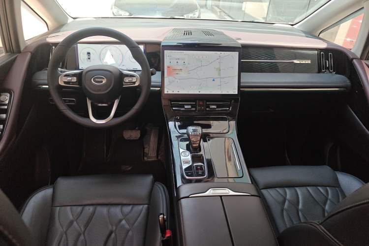 Used GAC Trumpchi M8 2024 Master Series 400T Ultimate Edition Interior 1