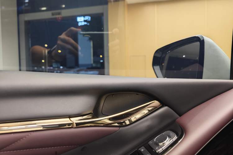 Used GAC Trumpchi M8 2024 Master Series 400T Ultimate Edition Interior 10