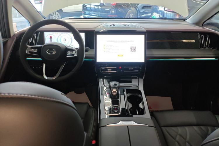 Used GAC Trumpchi M8 2024 Master Series Super Hybrid Edition Interior 2