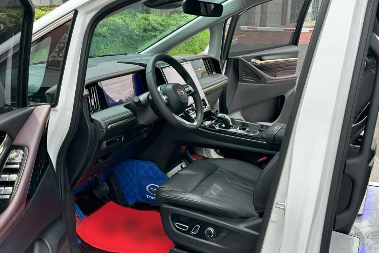 Used GAC Trumpchi M8 2024 Master Series 400T Ultimate Edition Interior 2