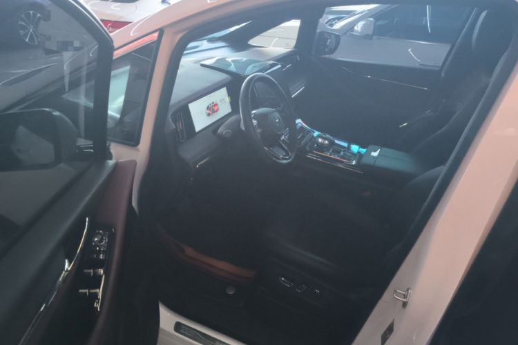 Used GAC Trumpchi M8 2024 Zongshi Series 400T Pioneer Edition Interior 3