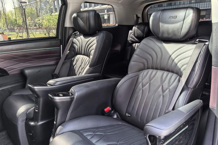 Used GAC Trumpchi M8 2024 Master Series 400T Ultimate Edition Interior 3