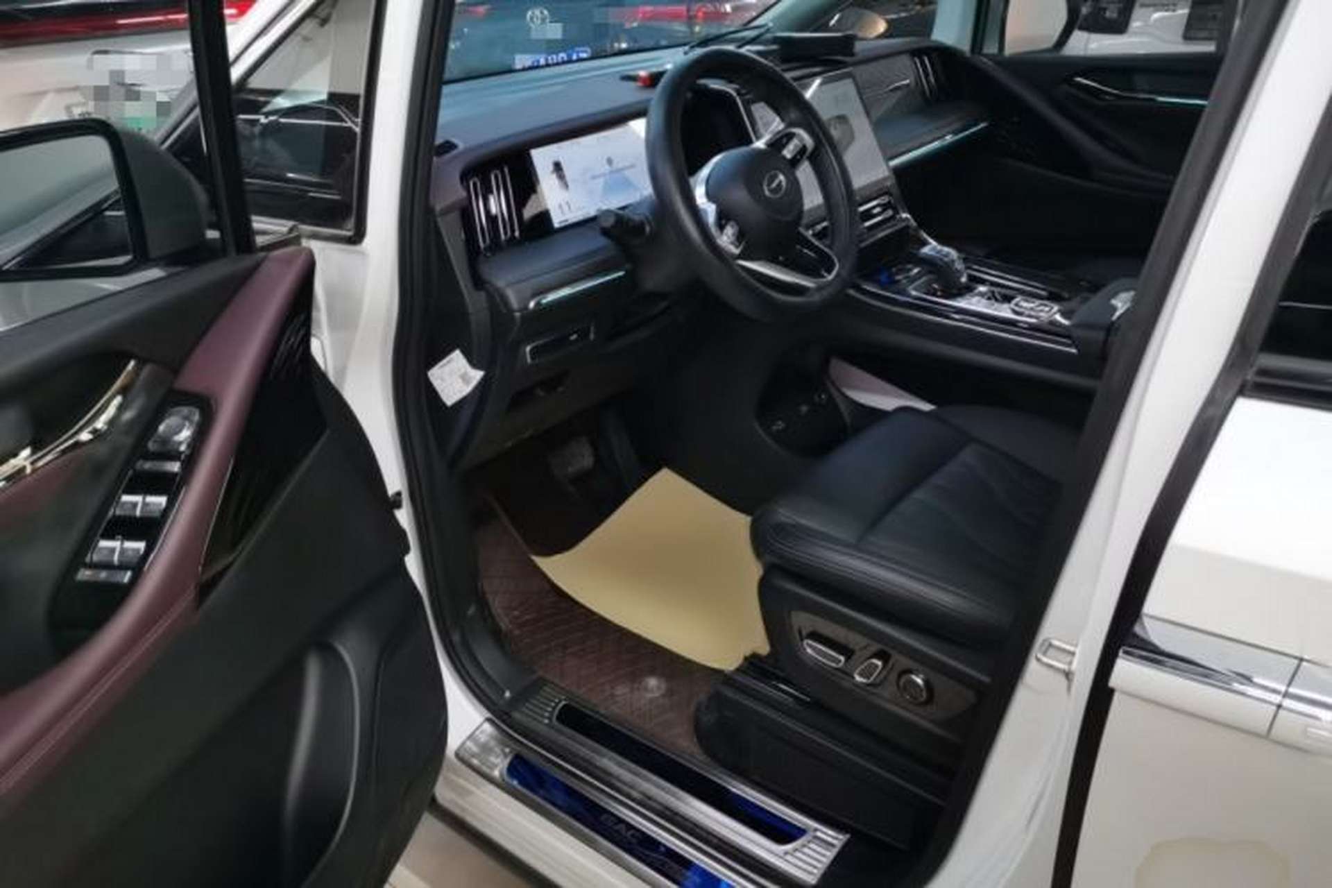 Used GAC Trumpchi M8 2024 Master Series 400T Ultimate Edition Interior 3