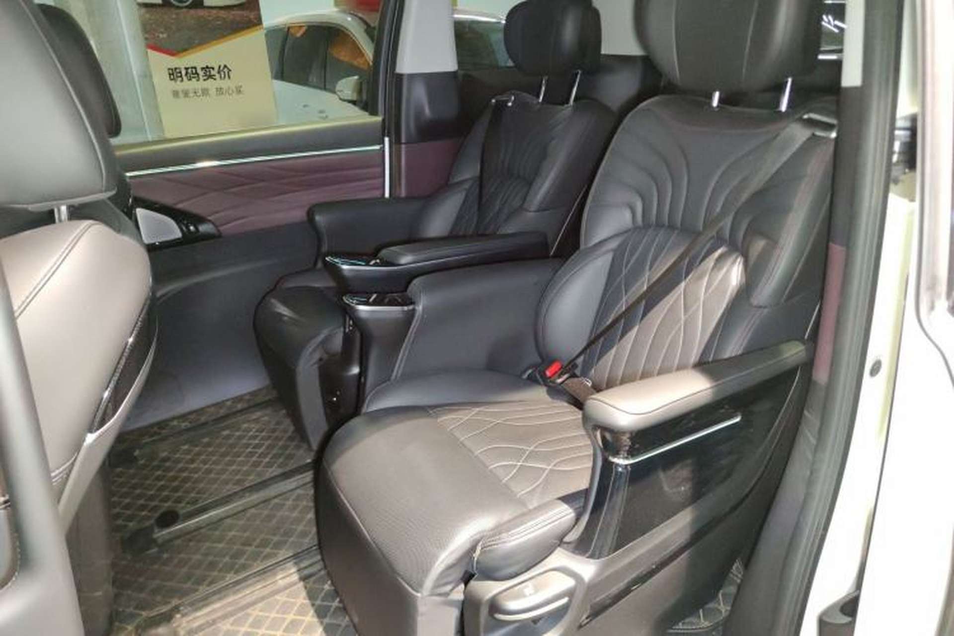 Used GAC Trumpchi M8 2024 Master Series 400T Ultimate Edition Interior 4