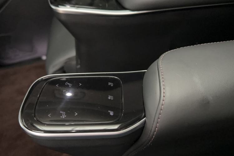 Used GAC Trumpchi M8 2024 Master Series 400T Ultimate Edition Interior 4