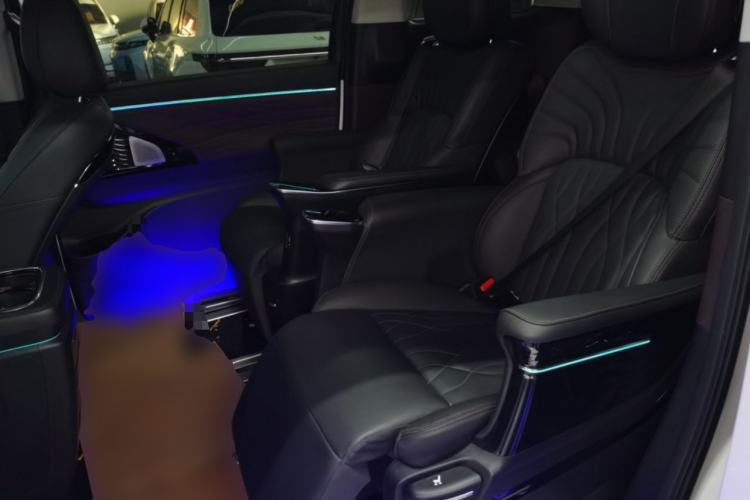 Used GAC Trumpchi M8 2024 Master Series 400T Ultimate Edition Interior 4
