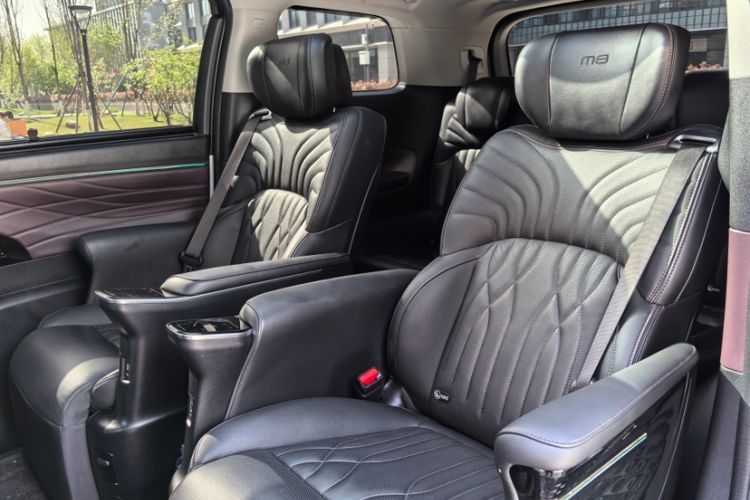 Used GAC Trumpchi M8 2024 Master Series 400T Ultimate Edition Interior 5