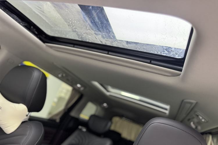 Used GAC Trumpchi M8 2024 Master Series 400T Prestige Edition Interior 5