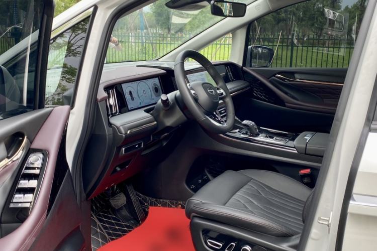 Used GAC Trumpchi M8 2024 Master Series 400T Ultimate Edition Interior 7