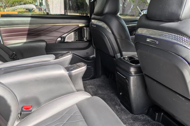 Used GAC Trumpchi M8 2024 Master Series 400T Ultimate Edition Interior 8
