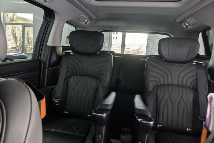 Used GAC Trumpchi M8 2024 Master Series 400T Prestige Edition Interior 8
