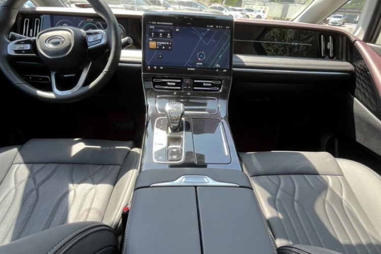 Used GAC Trumpchi M8 2024 Master Series 400T Prestige Edition Interior 9