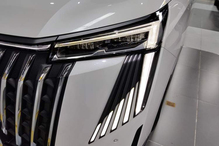Used GAC Trumpchi M8 2024 Master Series 400T Ultimate Edition Left Front Headlight