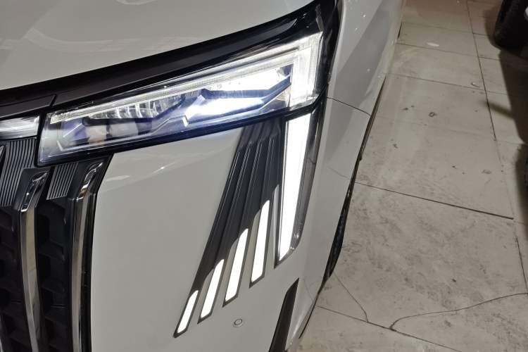 Used GAC Trumpchi M8 2024 Master Series 400T Ultimate Edition Left Front Headlight