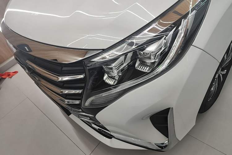 Used GAC Trumpchi M8 2024 Lingxiu Series 390T Luxury Edition Left Front Headlight