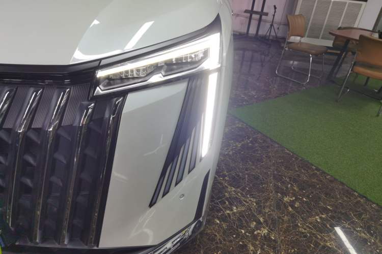 Used GAC Trumpchi M8 2024 Master Series 400T Prestige Edition Left Front Headlight