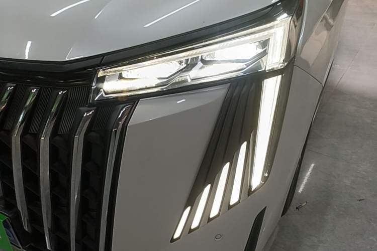 Used GAC Trumpchi M8 2024 Master Series 400T Prestige Edition Left Front Headlight