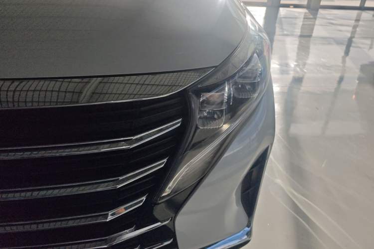 Used GAC Trumpchi M8 2024 Lingxiu Series 390T Deluxe Edition Left Front Headlight