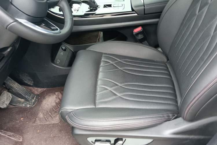 Used GAC Trumpchi M8 2024 Master Series 400T Prestige Edition Left Front Seat