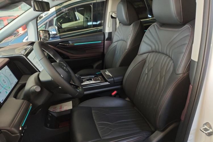 Used GAC Trumpchi M8 2024 Master Series Super Hybrid Edition Left Front Seat