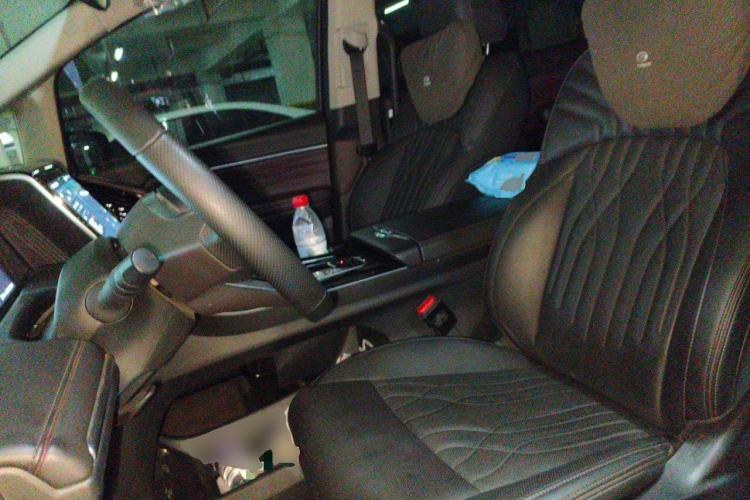 Used GAC Trumpchi M8 2024 Master Series 400T Prestige Edition Left Front Seat