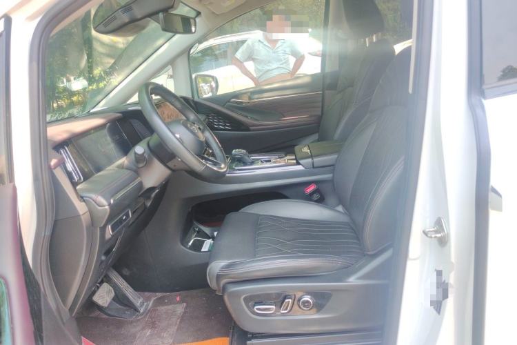 Used GAC Trumpchi M8 2024 Master Series 400T Ultimate Edition Left Front Seat