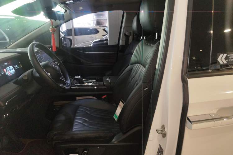 Used GAC Trumpchi M8 2024 Master Series 400T Prestige Edition Left Front Seat
