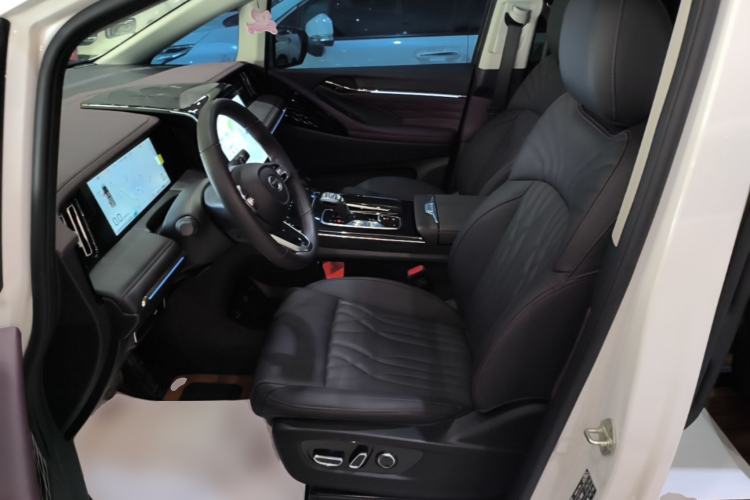 Used GAC Trumpchi M8 2024 Master Series 400T Ultimate Edition Left Front Seat