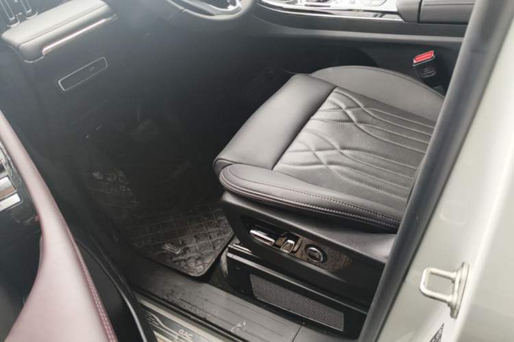 Used GAC Trumpchi M8 2024 Master Series 400T Ultimate Edition Left Front Seat