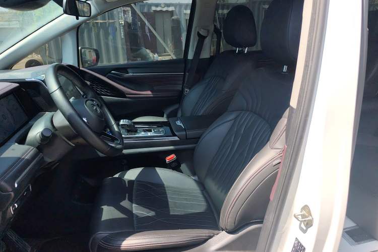 Used GAC Trumpchi M8 2024 Master Series 400T Prestige Edition Left Front Seat